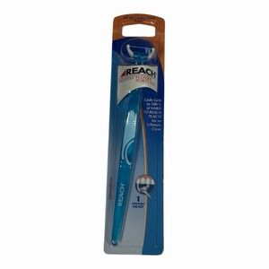 Reach Access Blue Daily Flosser Floss Stick Snap On Heads Johnson & Johnson